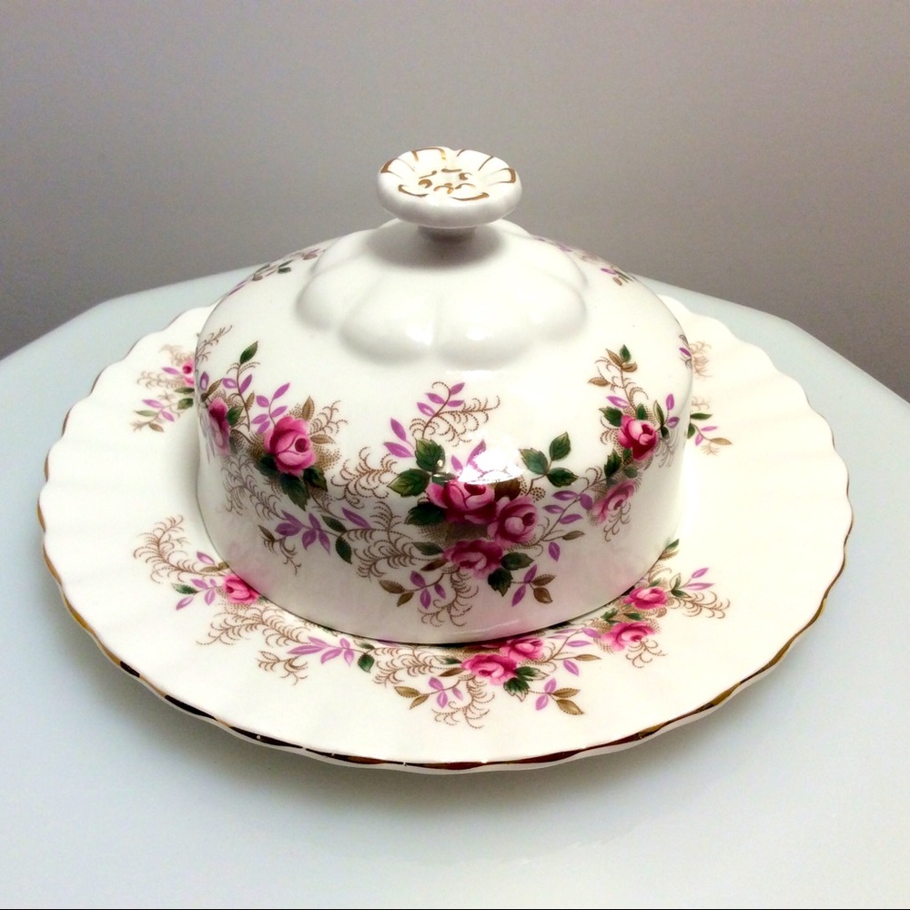 💞Vintage Royal Albert Lavender Rose butter dish